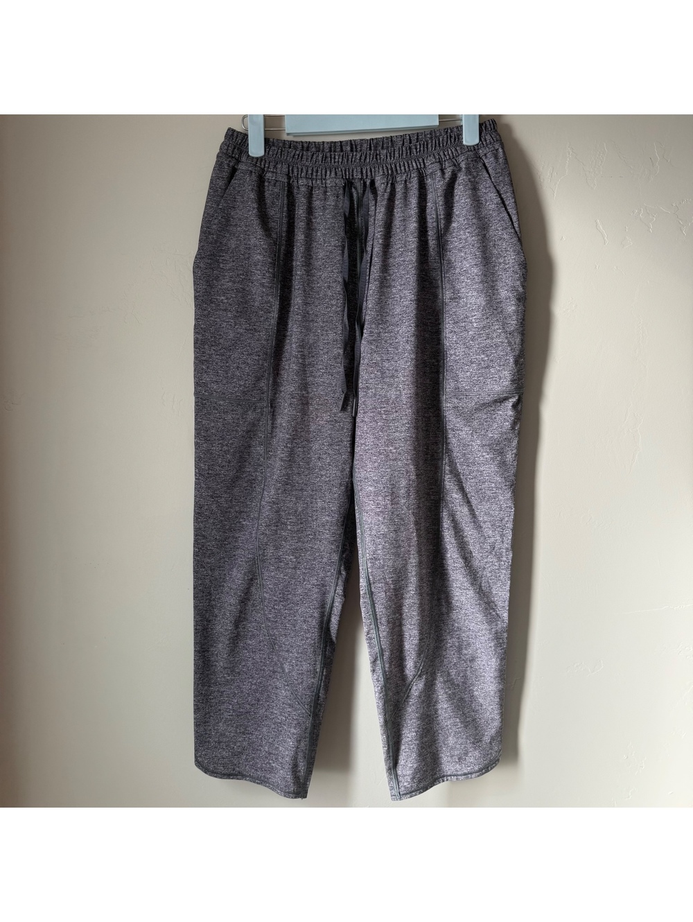 Lululemon Final Play Crop 23” Pants | Size 6 | Heather Lux Multi Black